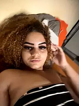 Lolacavalona from StripChat