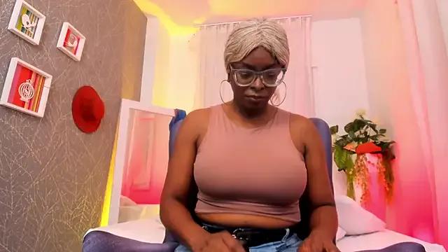 LolaJenkinss from StripChat