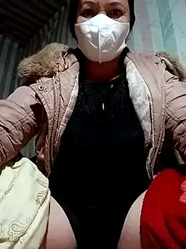 Love-Mama33 from StripChat