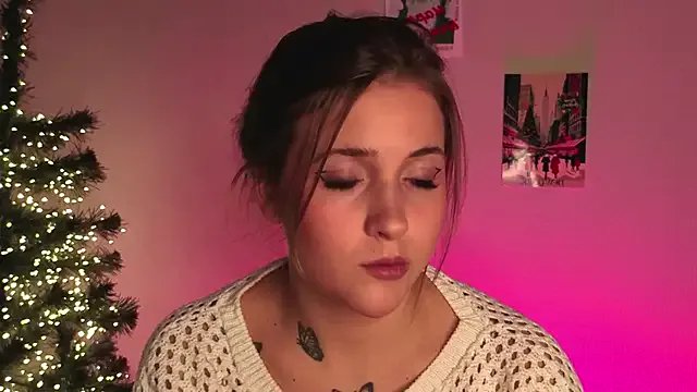 LoveSeekins from StripChat