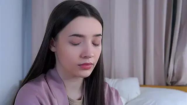 LowOncoming from StripChat