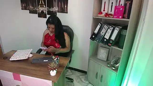 Lucigh_ from StripChat