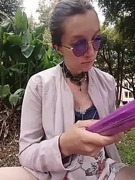 Lucy_colee from StripChat