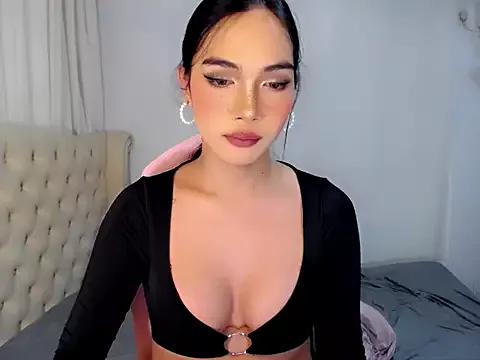 Lucy_JessaXxx from StripChat