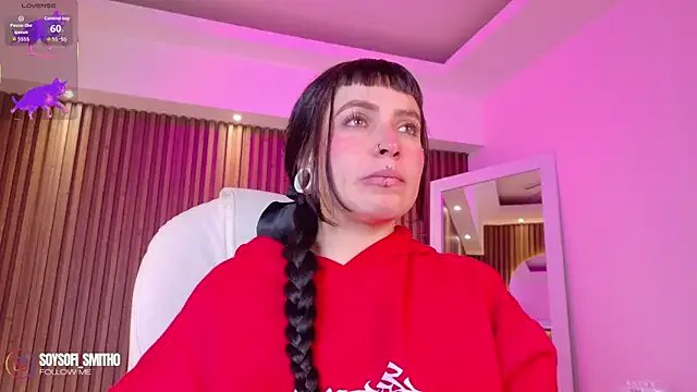 Lucy_Smith2 from StripChat