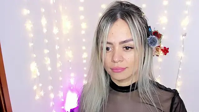 Luna_Marquez from StripChat