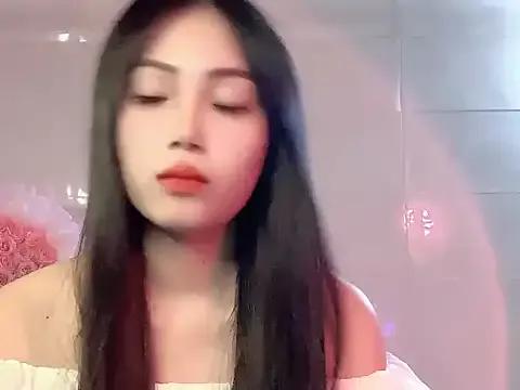 Lyly4757 from StripChat