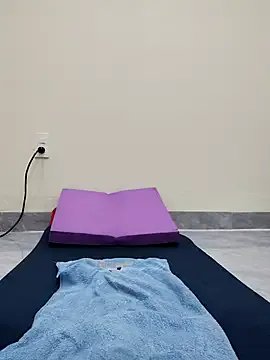 Lyly_suri07 from StripChat