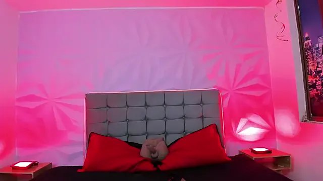 MadameLilith_cg from StripChat