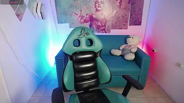 maddisson_m from StripChat