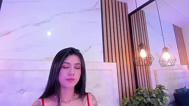 Madyson18 from StripChat