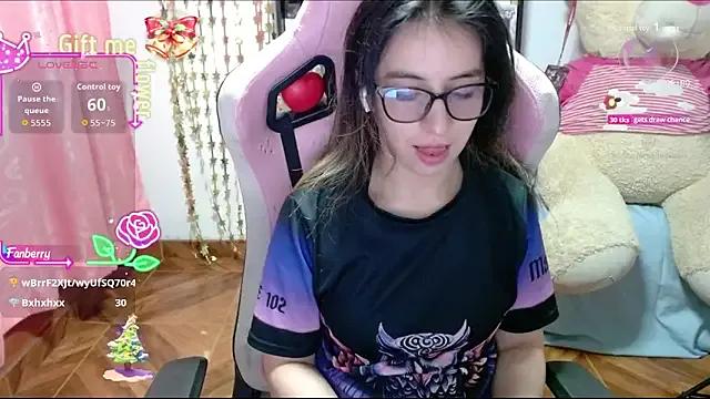 Maggie_Fox3 from StripChat