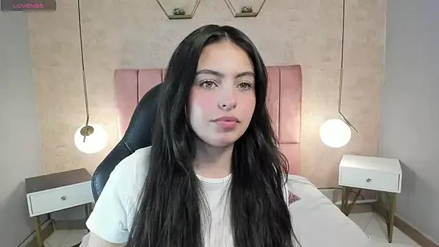 Naked Room magic_fernanda 