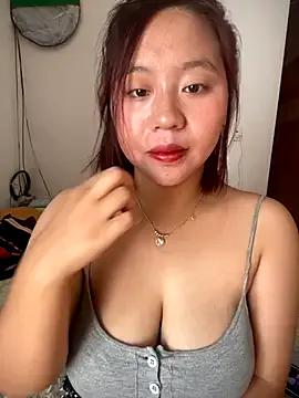 Maianhcute from StripChat