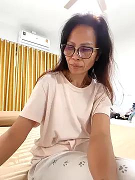 Mama_Eva_1 from StripChat