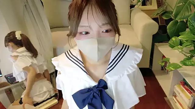 mami-pokoch from StripChat