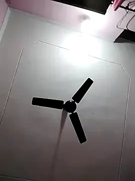 Mannroop_kaur506 from StripChat