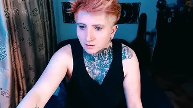 Marieblueeyes from StripChat