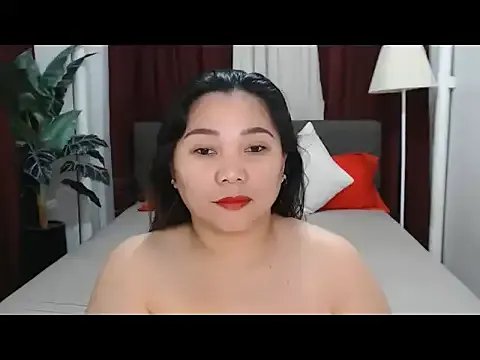 MarielRose143 from StripChat