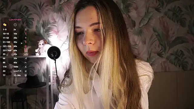 MarlinVarian from StripChat