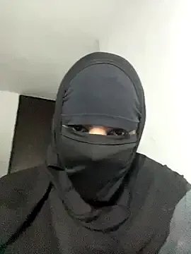 MARYADSUARD from StripChat