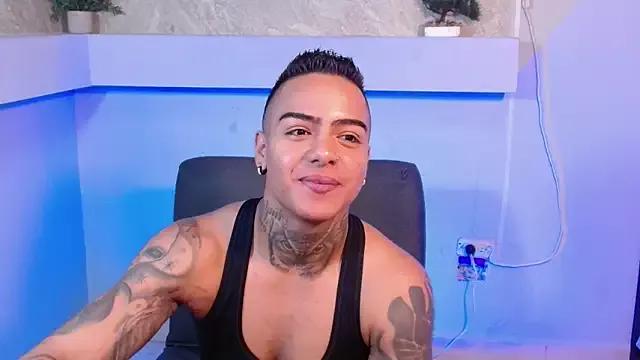 MaxSteel98 from StripChat is Freechat