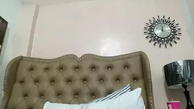 Maxxine_ from StripChat