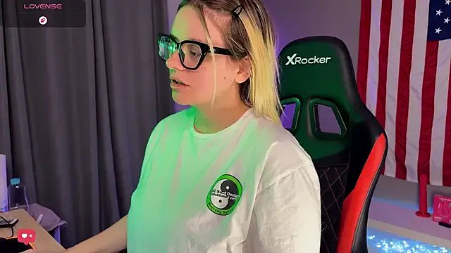 MAXXXTV from StripChat