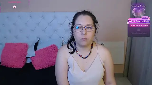 May_Carlier from StripChat