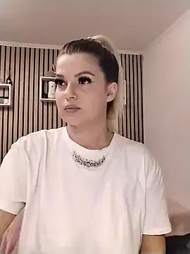 Mayaaaaaa_ from StripChat