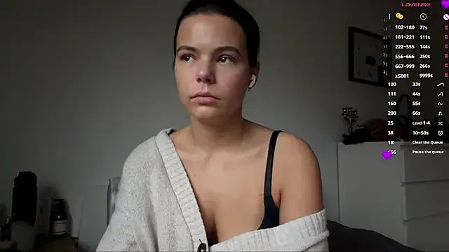 MaydaCornwall from StripChat