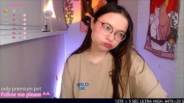 Me__hanna from StripChat