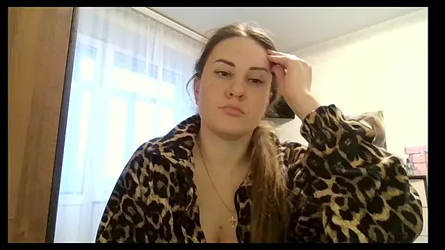 MeadowEyes from StripChat