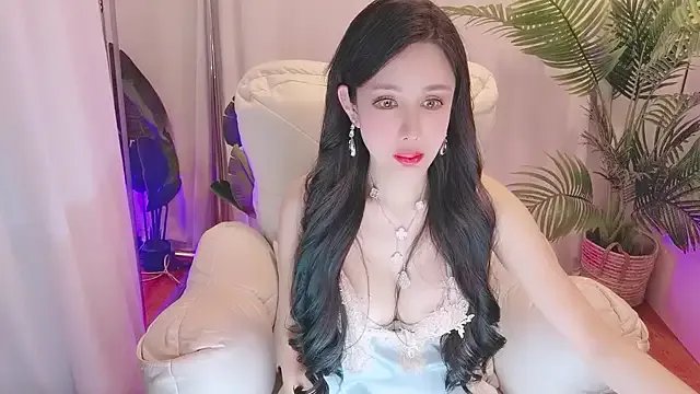 MeettheRainbow from StripChat