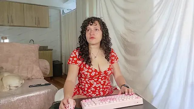 MeganDolll from StripChat