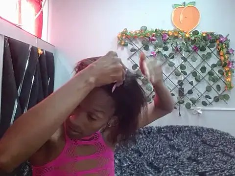 Melani_ebony from StripChat