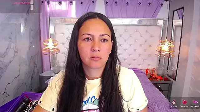 Melissa-roberts from StripChat