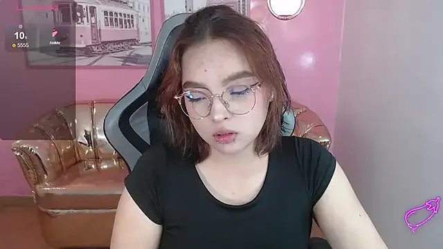 mia_foster_t from StripChat