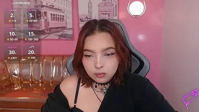 mia_foster_t from StripChat