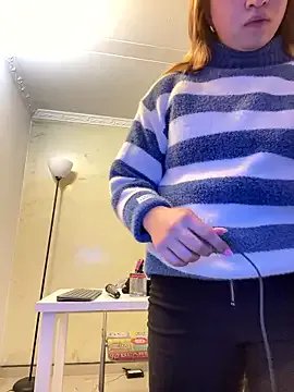 mia_skys from StripChat