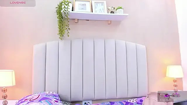 Mia_thompson_19 from StripChat