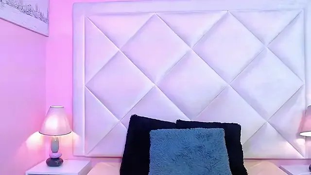 Miaa_Smithh__ from StripChat