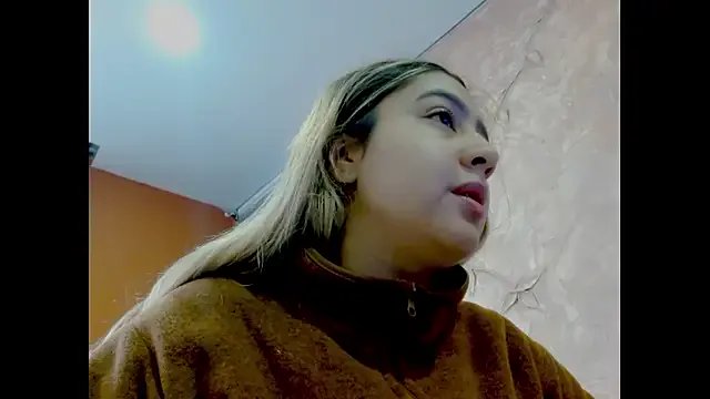 Miabonnett_ from StripChat