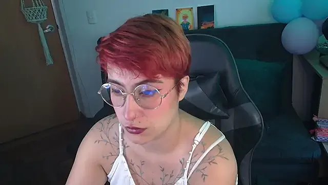 Miacatsito3 from StripChat