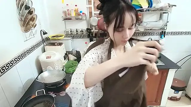 Mie_baby2k from StripChat