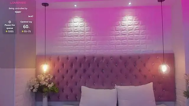 miel_18 from StripChat