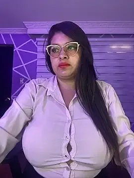 MiiaaJoness on StripChat 