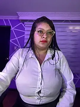 MiiaaJoness on StripChat 