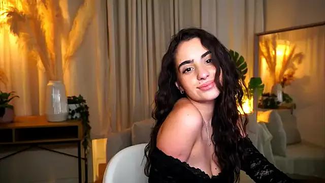 Miilky_wayy from StripChat