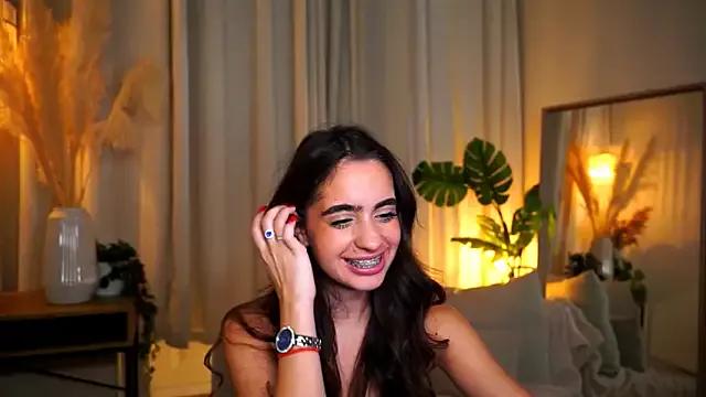 Miilky_wayy from StripChat